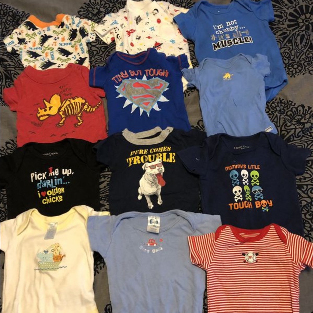 Boys size 0-3mo lot